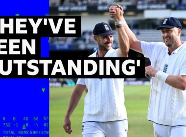 Robinson and Tongue Take 10 Wickets as England Bowl Out Pakistan