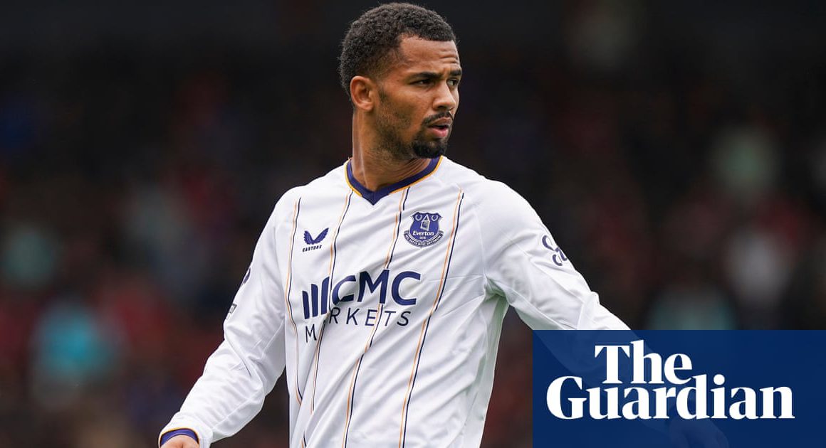 Manchester City Beat Spurs to Ndiaye, Chase Enzo Fernandez