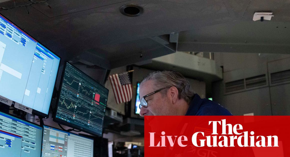 Bond Yields Fall After Bessent Steps In to Calm Market