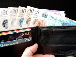 UK Firms in Critical Distress Rise by Nearly a Tenth
