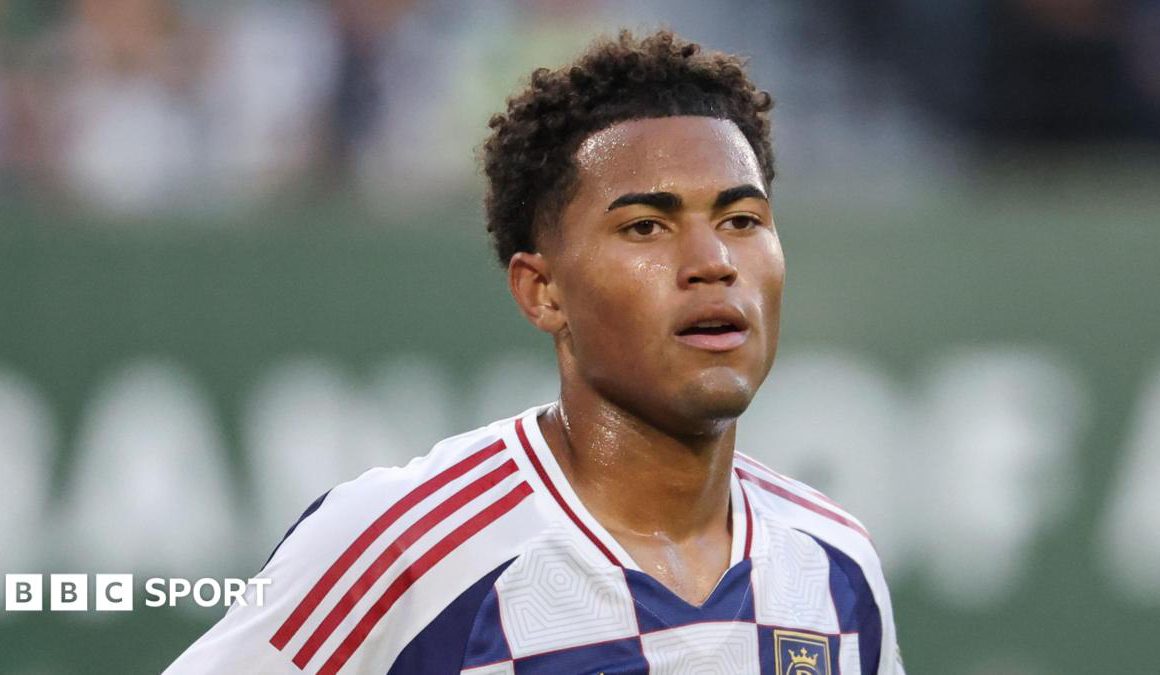 Crystal Palace Sign United States Prospect Zavier Gozo on Five-Year Deal