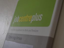 UK Household Confidence Dips as Job Fears Intensify