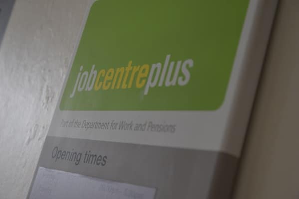 UK Household Confidence Dips as Job Fears Intensify