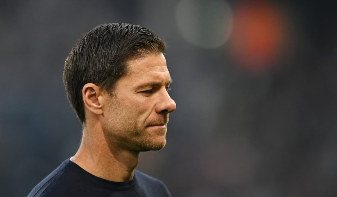 Chelsea Confirm Midfielder Deal as Overhaul Continues