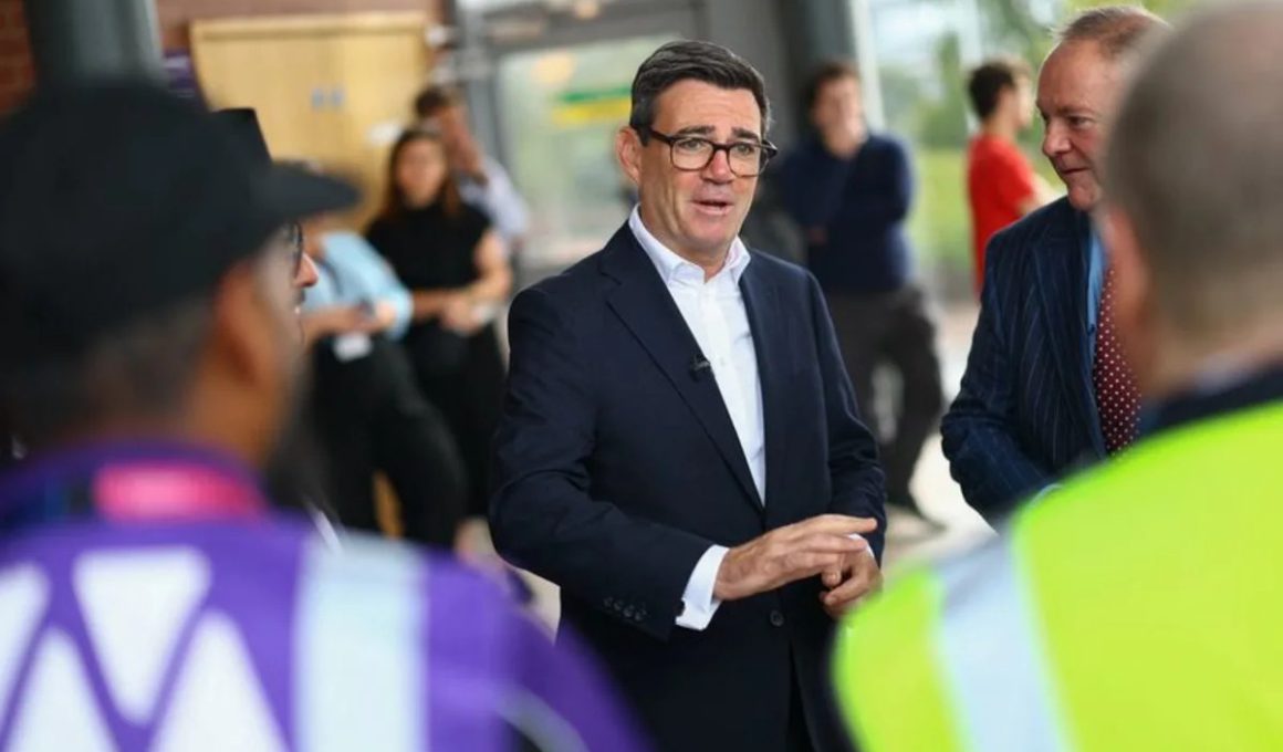 UK Economy Delivers Surprise Boost to Burnham Ahead of Budget