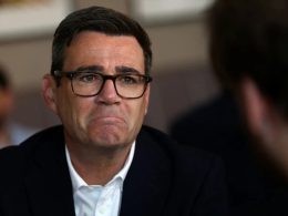 UK PM Burnham promises business help within 'difficult' financial outlook - BBC