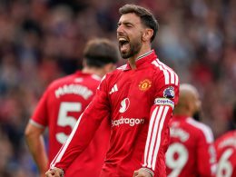 Bruno Fernandes Hat-Trick Sees Manchester United Beat Ipswich 5-2