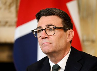 Burnham Calls on Business Leaders to Back Entrepreneurs for Growth