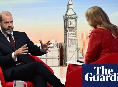 Minister Says No Bailout for Jaguar Land Rover Amid Job Cut Reports