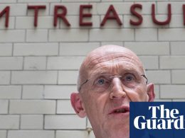 Long-Term UK Borrowing Costs Could Halve Chancellor's Headroom