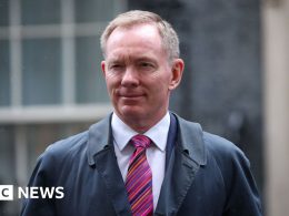 NI Secretary Says £1.5bn Stormont Package Is Final Offer