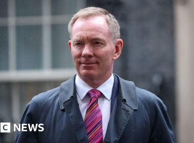 NI Secretary Says £1.5bn Stormont Package Is Final Offer