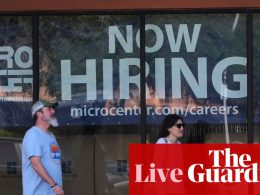 US Jobs Report Smashes Forecasts as Hiring Surges