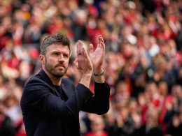 Carrick Says United Ready to Fire at Everton Despite Spending Gap
