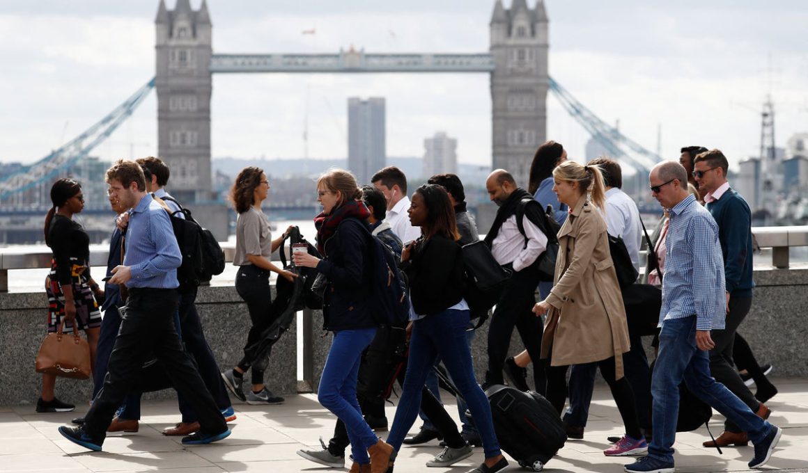 Narcissism, Not Productivity, Drives Bosses' Remote Work Opposition