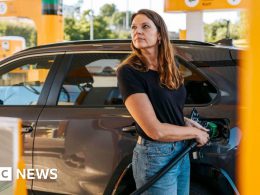 UK Petrol Prices Climb to Highest Since Iran War Began