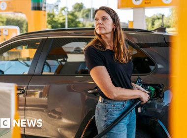 UK Petrol Prices Climb to Highest Since Iran War Began