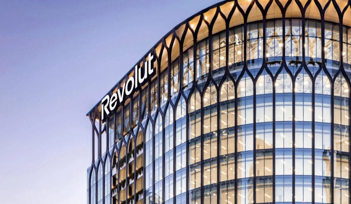 Revolut Explores Dual Stock Listing in London and New York
