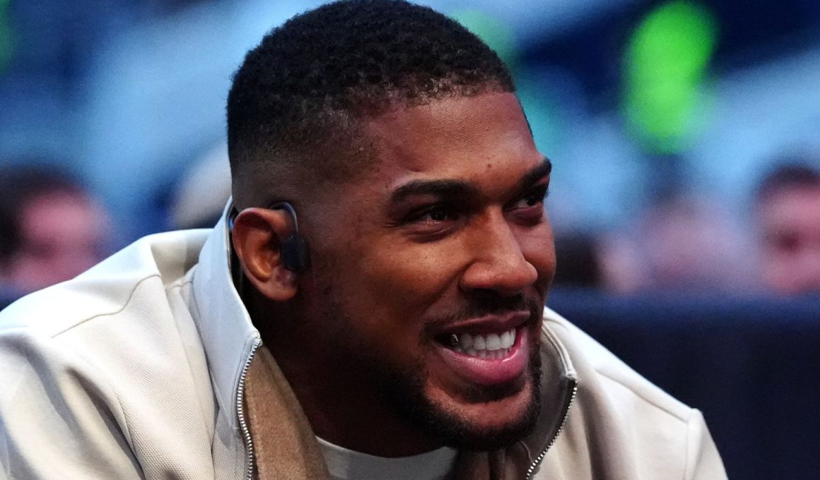 Nelson Warns Joshua Faces Trouble Against Fury Without Improvement
