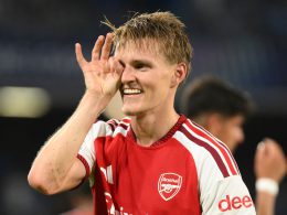 Odegaard Goal Lifts Arsenal to 1-0 Win Over Napoli