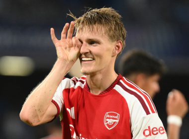Odegaard Goal Lifts Arsenal to 1-0 Win Over Napoli